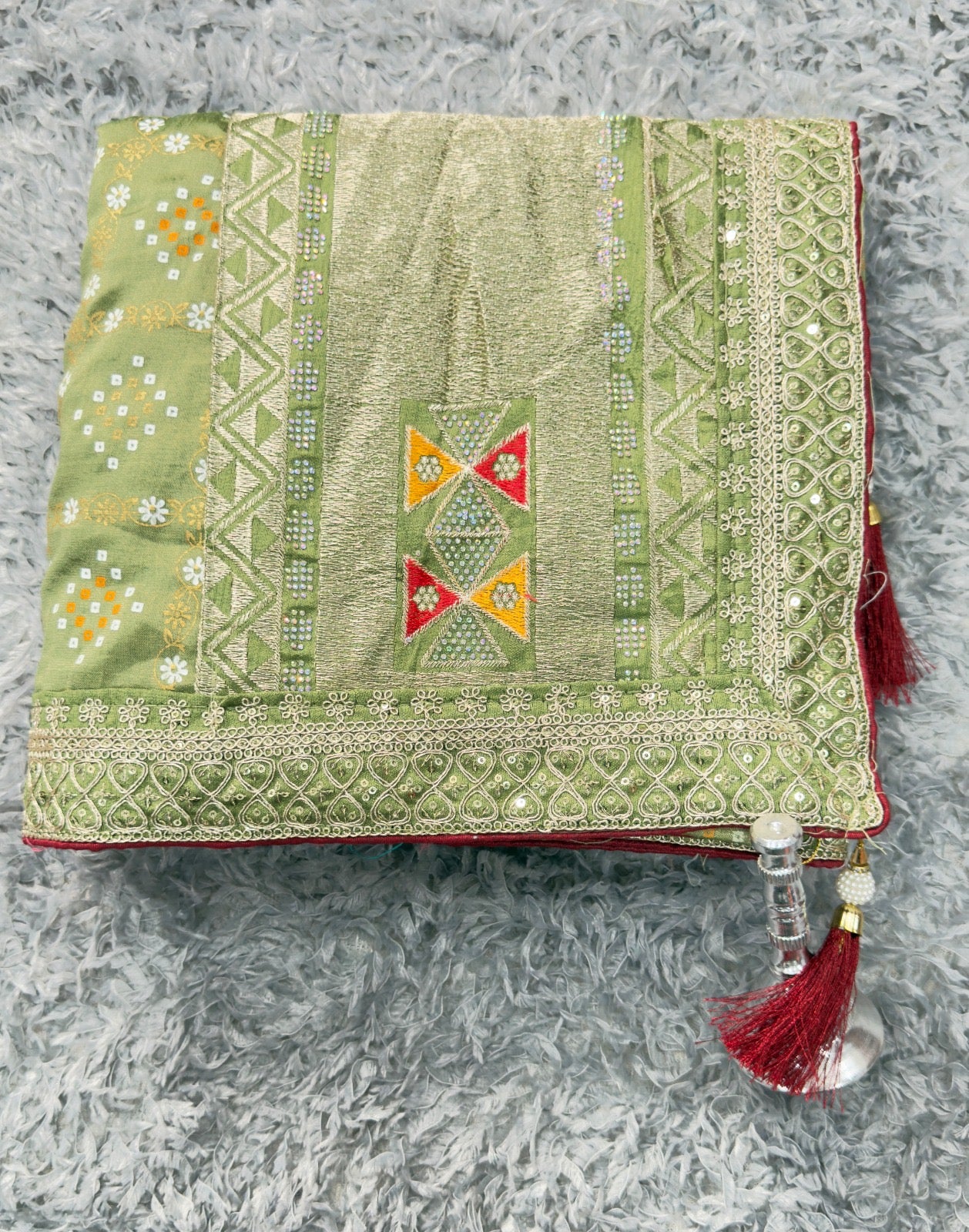 Ethnic Elegance with ornate borders and tassels Saree