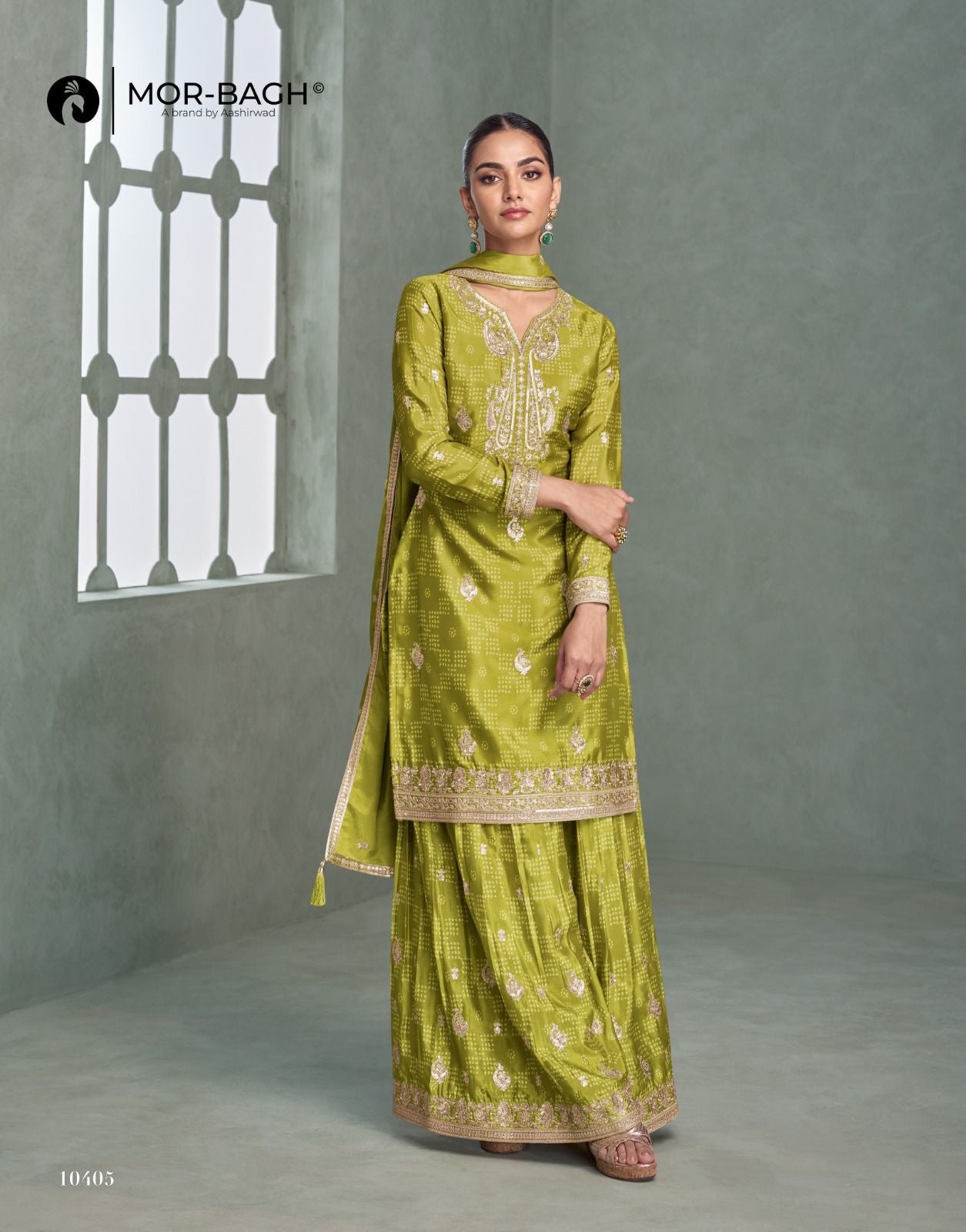 Gold Zari embroidery Plazo Kurta set with band