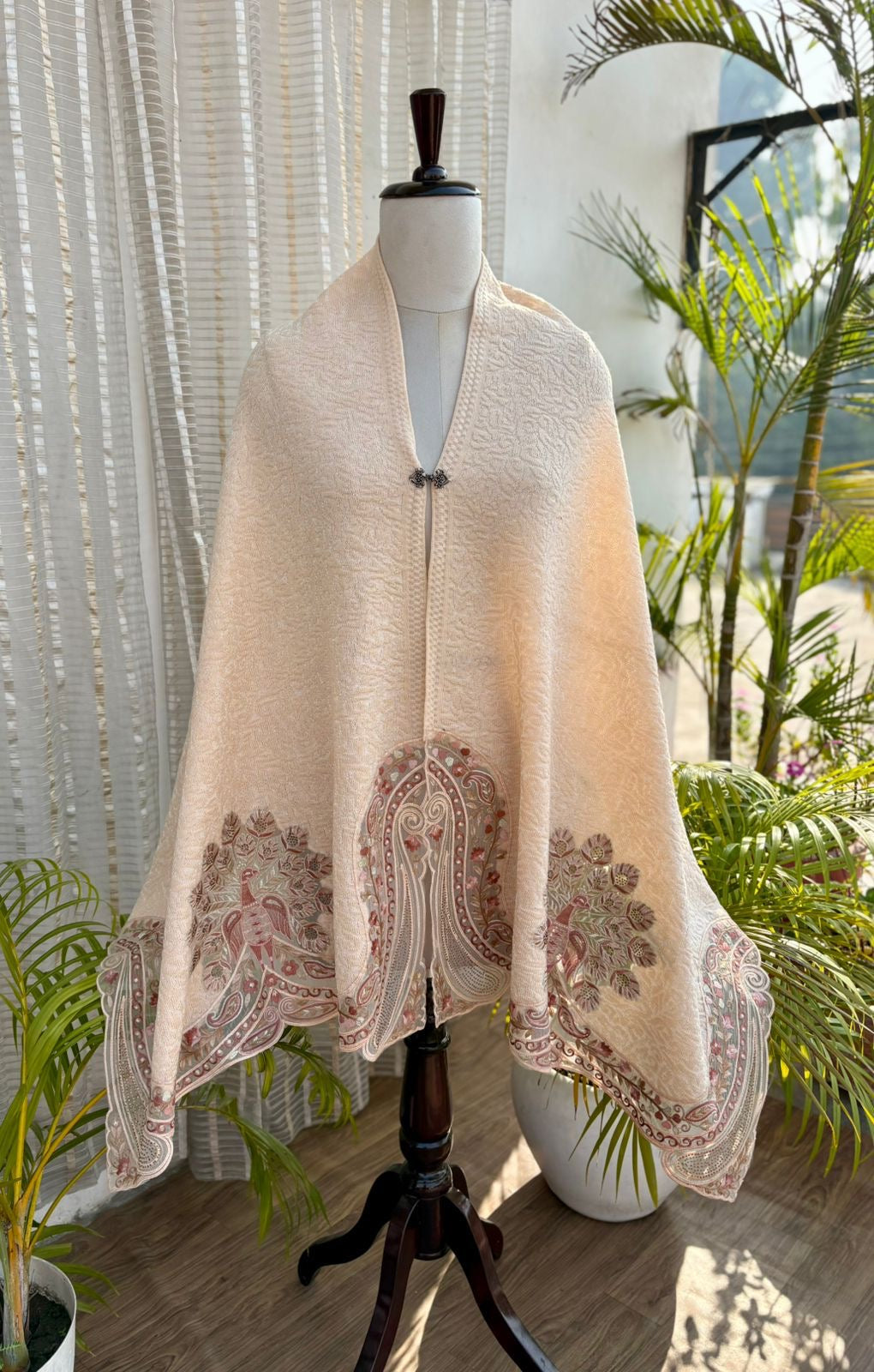 Pure Wool Knitted Shrug Shawl - Cutwork & Appliqué | Premium Ethnic Wear