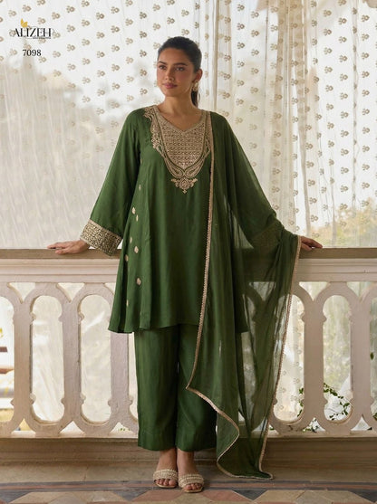 Relaxed Loose Fit A-Line Embroidered Kurta with Ankle Length Pants