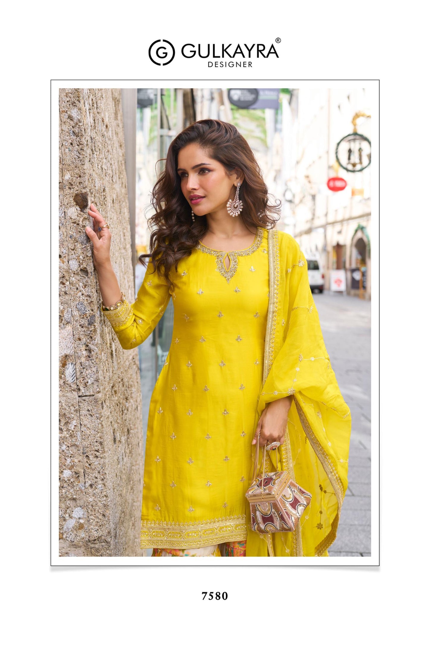 Sophisticated Kurta and dupatta paired with ornate, floral Plazo