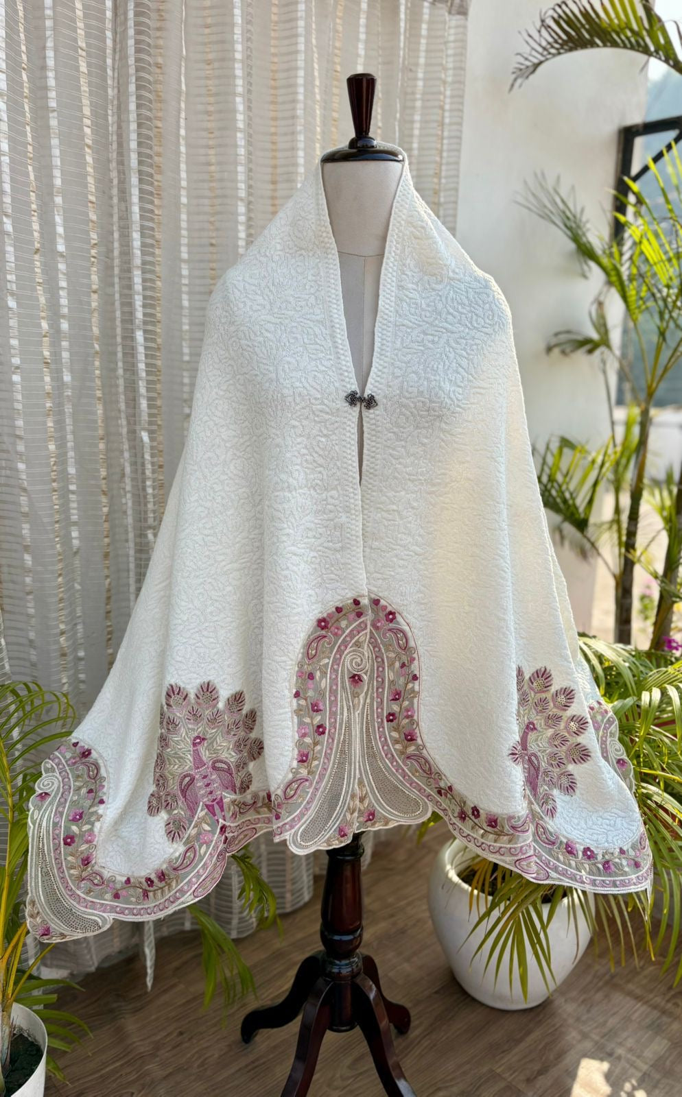 Pure Wool Knitted Shrug Shawl - Cutwork & Appliqué | Premium Ethnic Wear